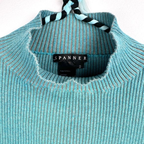 Spanner Contrast Rib Mock Neck Sweater - Picture 3 of 11